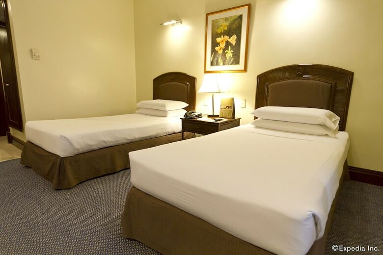 Waterfront Cebu City Hotel & Casino