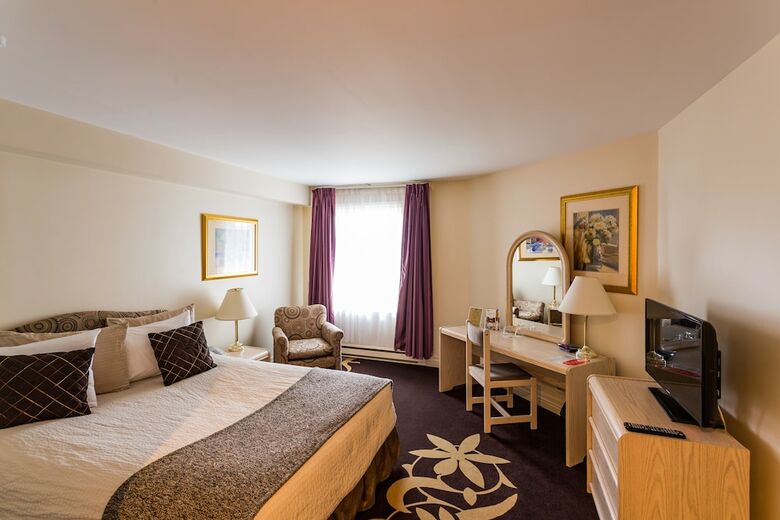 Airport Hotel Mara