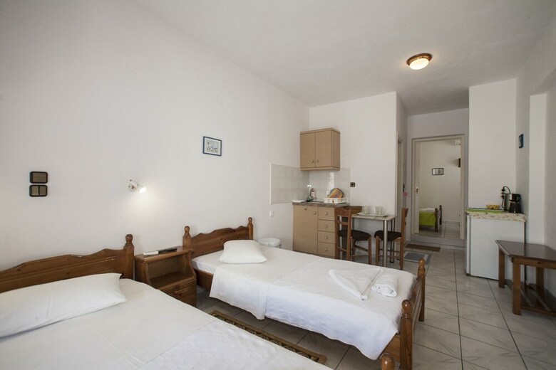 Hotel Kapetanos Rooms