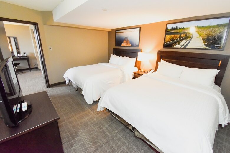 Hotel Canad Inns Destination Centre Transcona