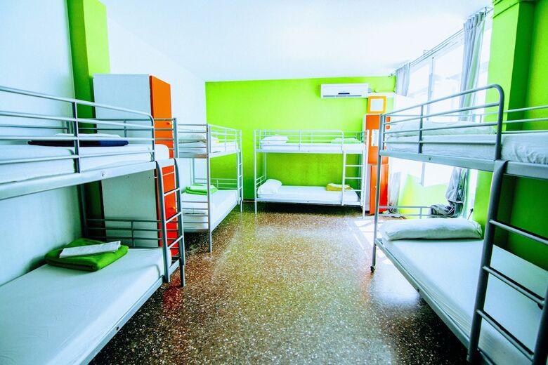 Hostal Yellow Nest Hostel Barcelona