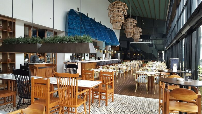 Century Park Hotel