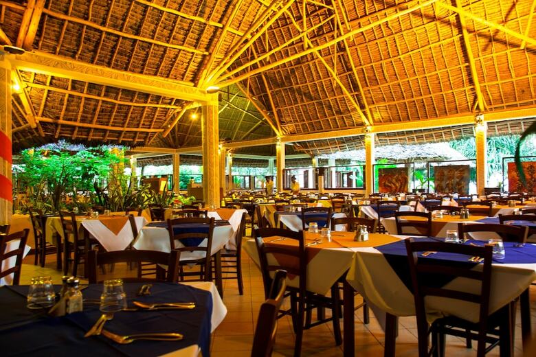Apartamento Uroa Bay Beach Resort