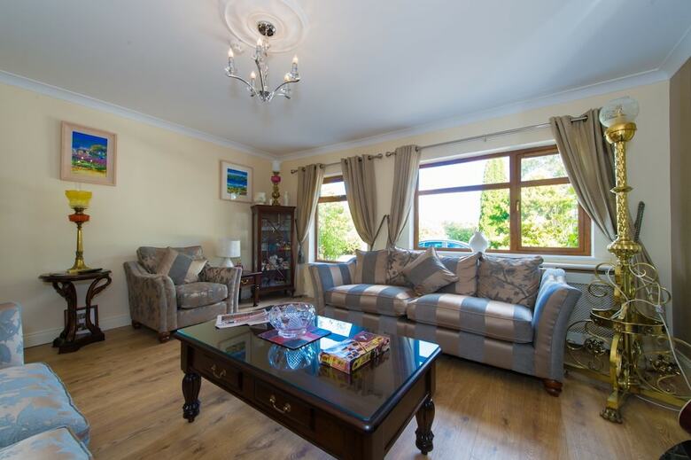 Hotel Aisleigh Guest House