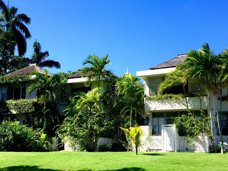 Apartamento Goblin Hill Villas At San San
