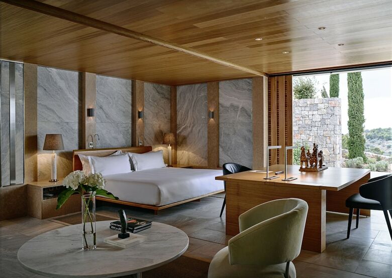 Hotel Amanzoe