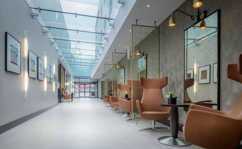 Hotel Doubletree By Hilton London Heathrow Airport