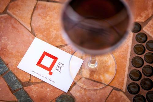 Apartamentos Cro Jet Set On The Beach