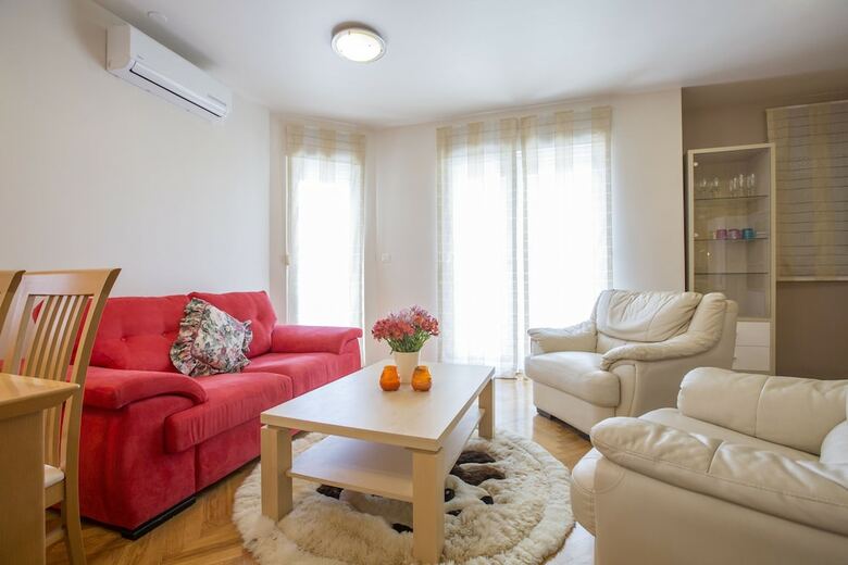 Apartamentos Cro Jet Set On The Beach