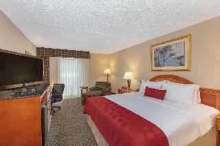 Hotel Ramada By Wyndham Midtown Grand Island