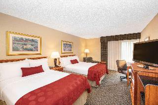 Hotel Ramada By Wyndham Midtown Grand Island