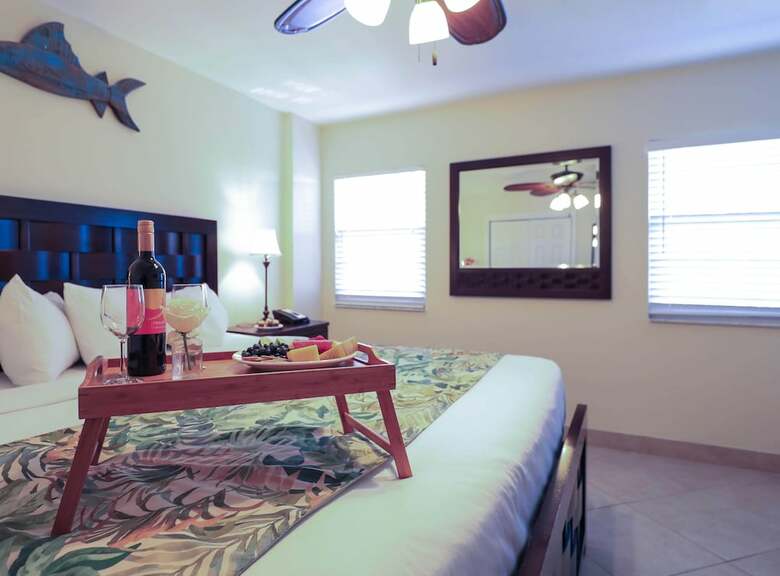 Hotel Ocean Pointe Suites At Key Largo