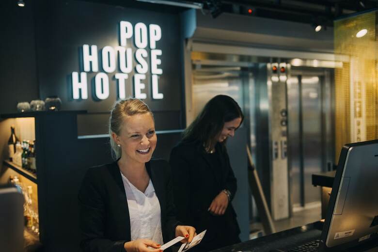 Pop House Hotel