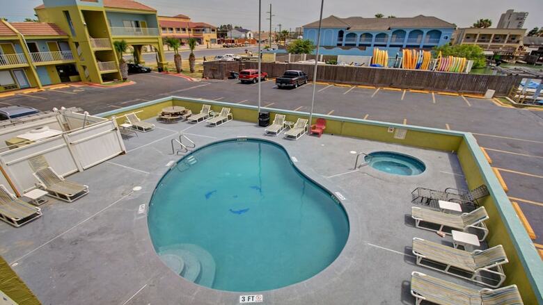 Windwater Hotel & Marina