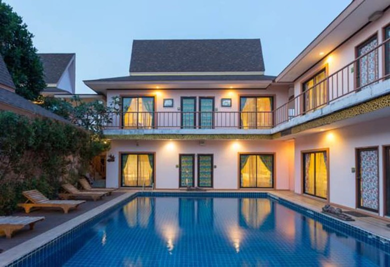 Hotel Ploykhumthong Boutique Resort