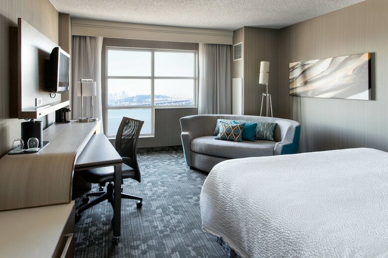 Hotel Courtyard By Marriott Oakland Emeryville