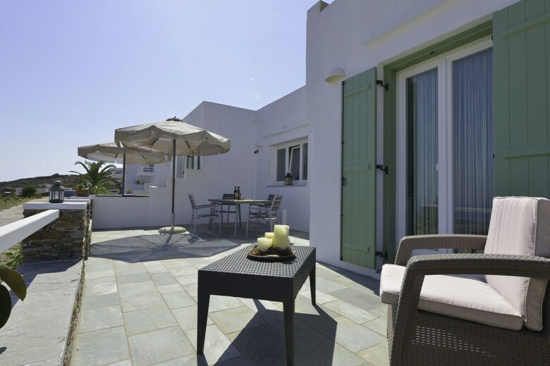 Bed & Breakfast Rooms & Apartments Archontou