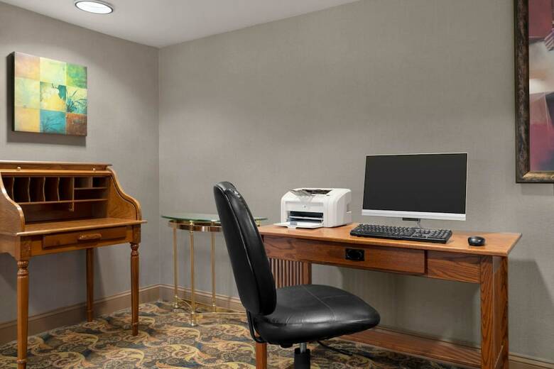 Hotel Hawthorn Suites By Wyndham Lancaster