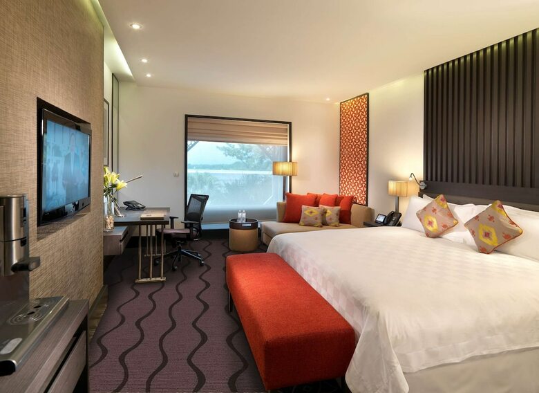Sama-sama Hotel, Kl International Airport