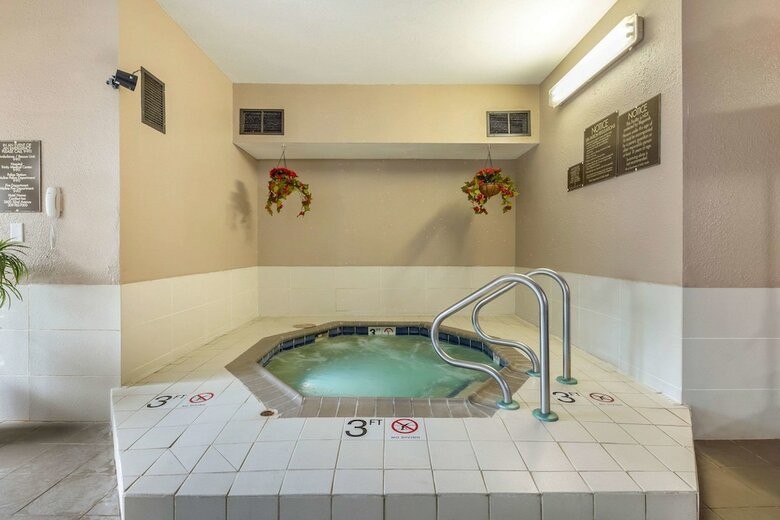 Hotel Comfort Inn Moline - Quad Cities