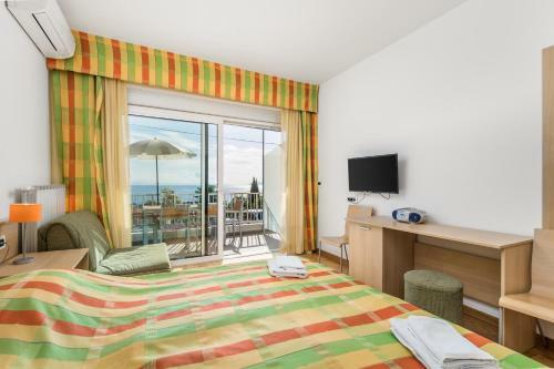 Apartments Rona Erea Icici