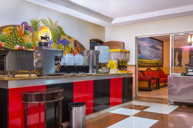 Hotel Comfort Gardens