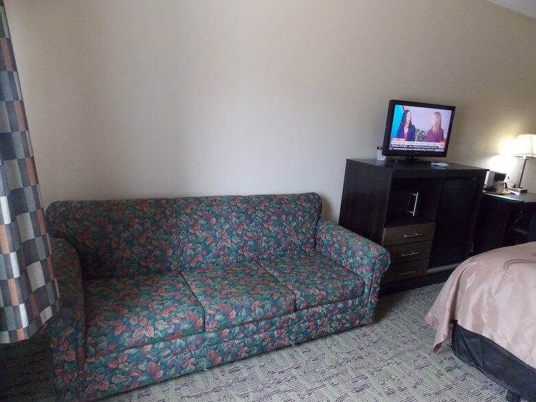 Hotel Quality Inn & Suites