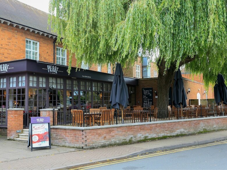 The Swans Nest Hotel