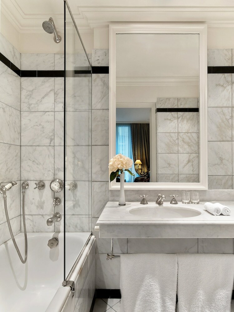 Le Dokhan's, A Tribute Portfolio Hotel, Paris
