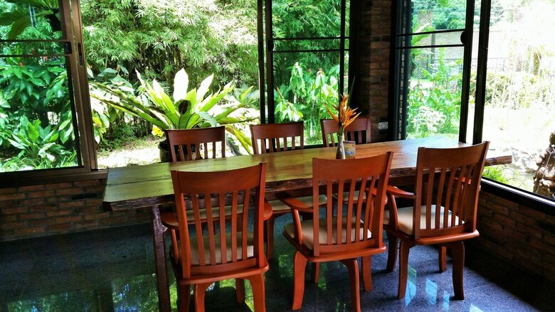 Apartamento Hotel Khao Sok & Spa