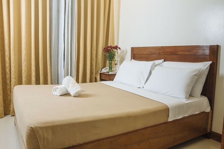 Hotel Ipil Suites Puerto Princesa