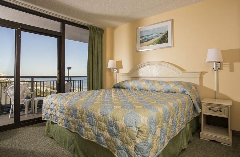 Hotel Grande Shores Ocean Resort