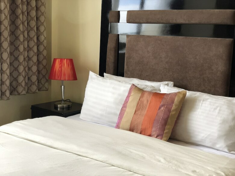 Aparthotel New Avon Apartments