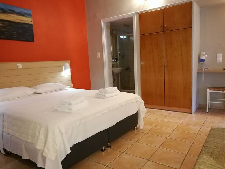 Aparthotel Rouda Bay Hotel