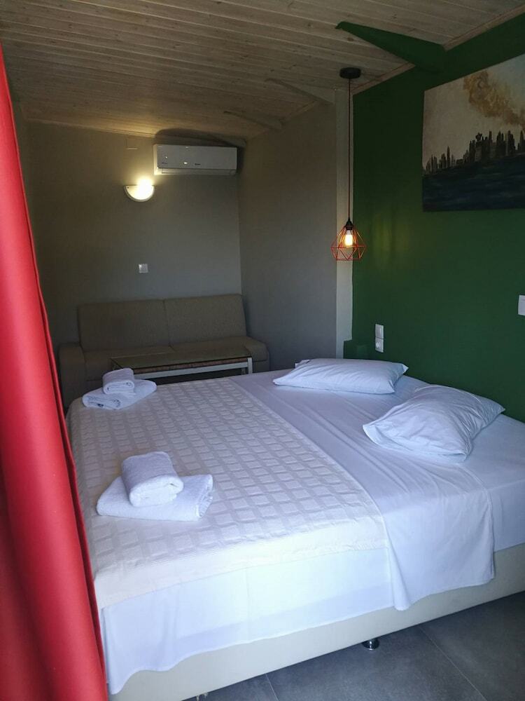 Aparthotel Rouda Bay Hotel