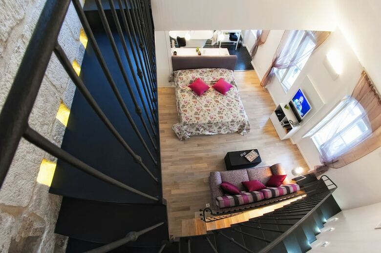 Apartamentos Riva Luxury Suites