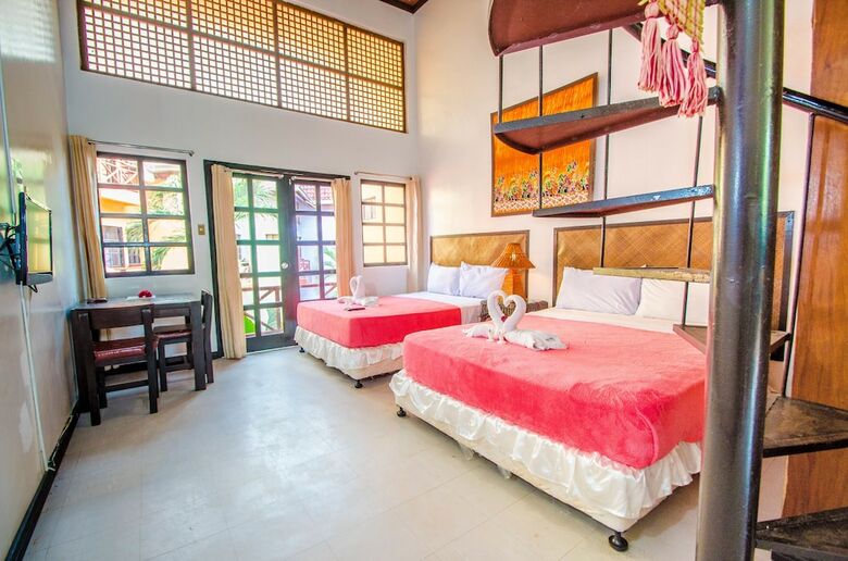 Hotel The Club Ten Beach Resort
