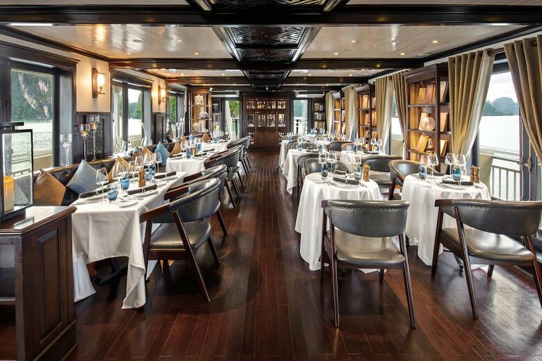 Paradise Luxury Sails Cruise