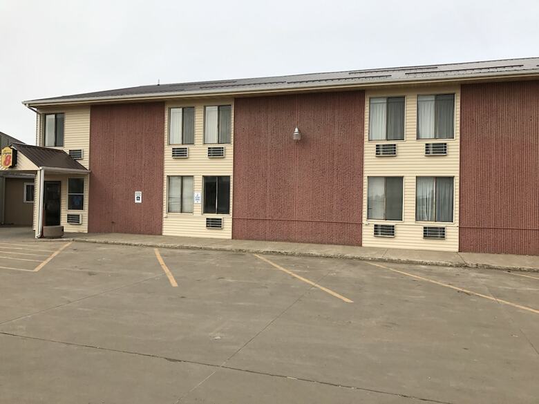 Hotel Super 8 By Wyndham Redfield