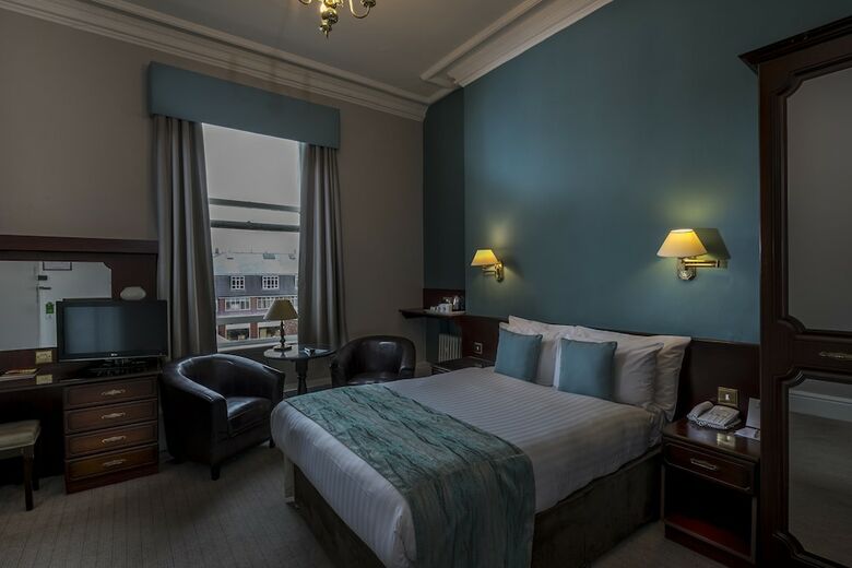 Royal Clifton Hotel & Spa, Sure Hotel Collection