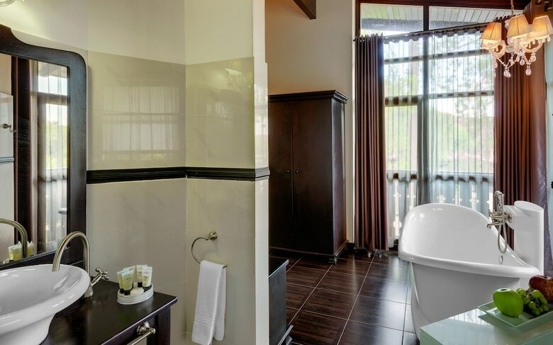 Hotel Midgard Country Estate