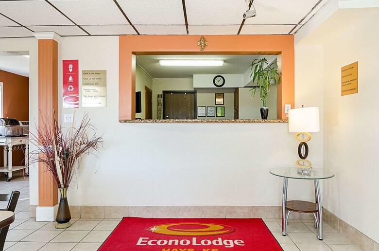 Motel Econo Lodge Hays I-70