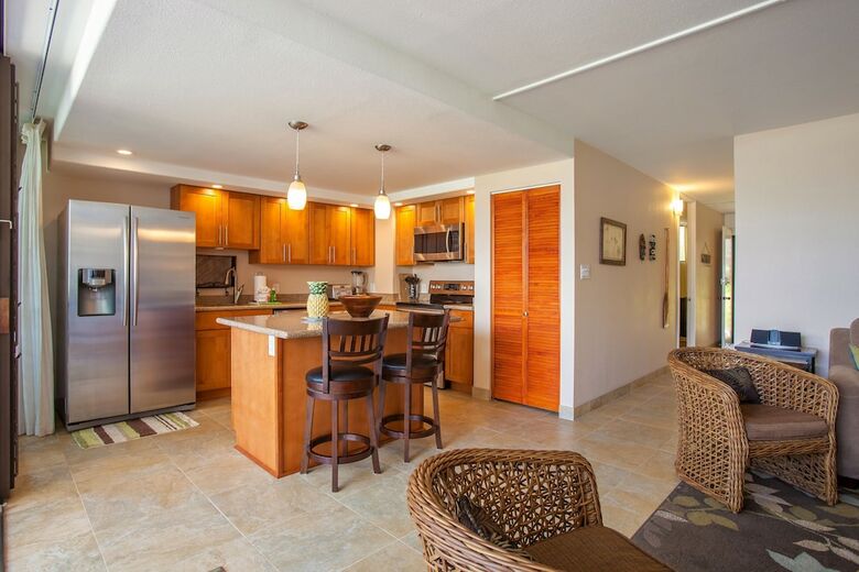 Maui Parkshore - Maui Condo & Home