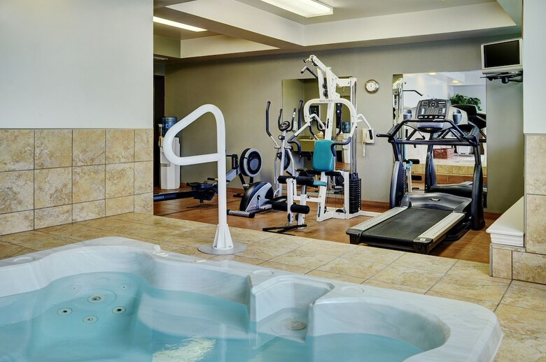 Hotel Lakeview Inns & Suites - Whitecourt