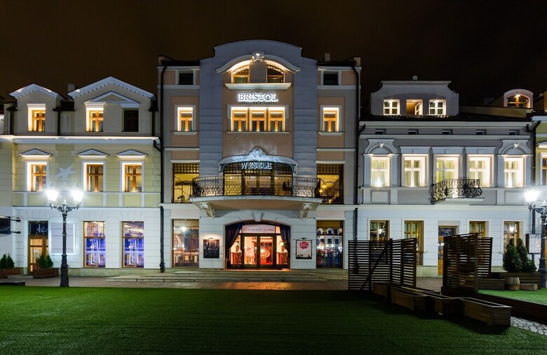 Hotel Bristol Tradition And Luxury