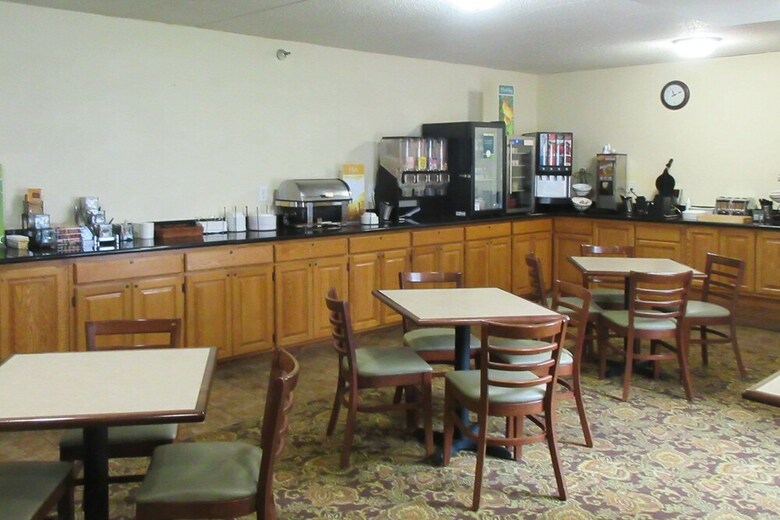 Hotel Quality Inn & Suites