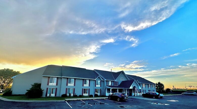 Hotel Quality Inn & Suites