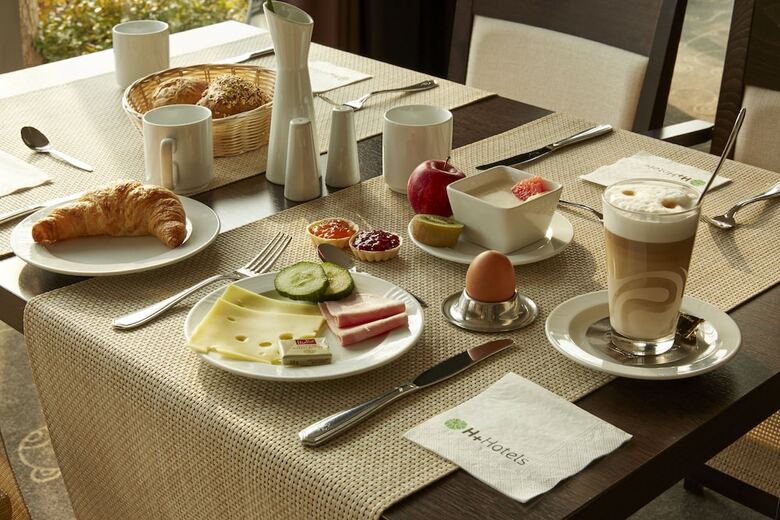 H+ Hotel Leipzig-halle