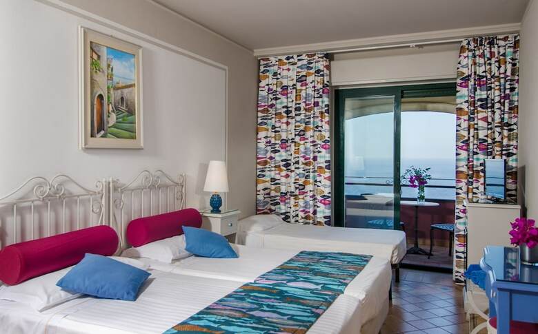 Baia Taormina Hotel