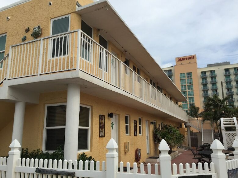 Apartamentos Hollywood Beach Sea Turtle